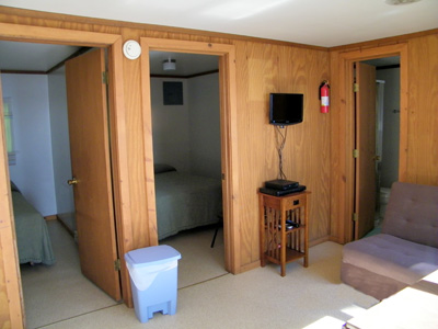 Cabin Two Bedrooms/Living Room